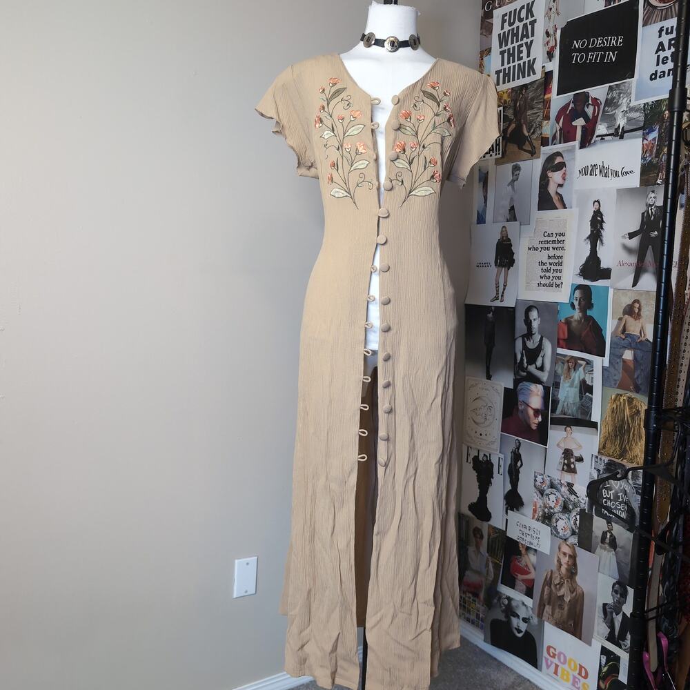 Embroidered Button Front Vintage Maxi Dress